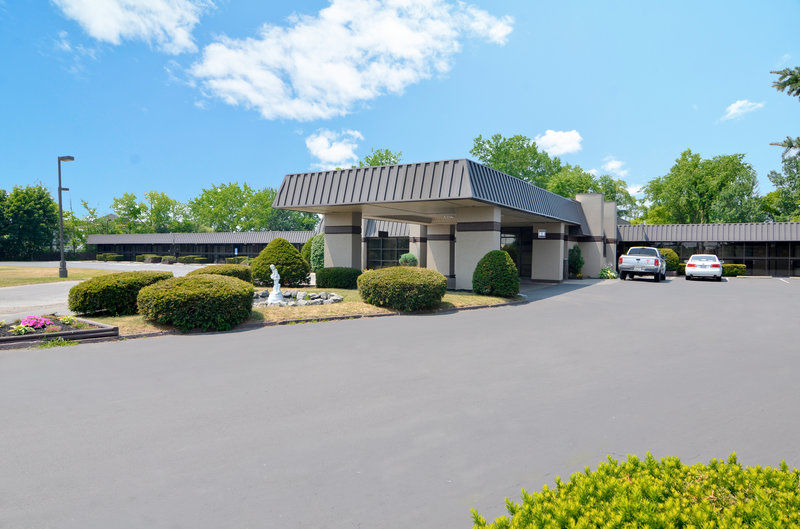 Best Western Gateway Adirondack Inn Utica Exterior foto