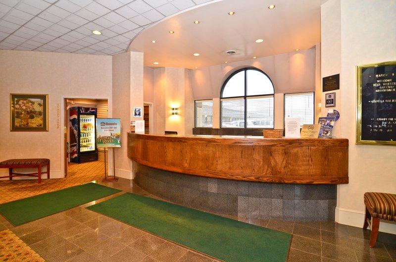 Best Western Gateway Adirondack Inn Utica Exterior foto
